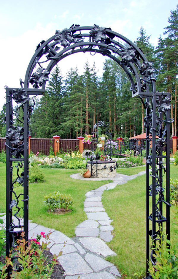 Фотография товара Кованая садовая арка для цветов