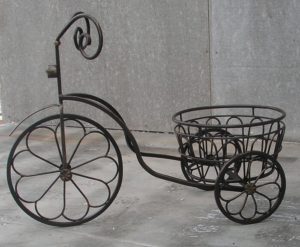 Фотография товара Кованая цветочница трехколесный велосипед