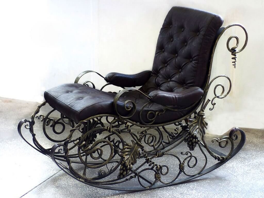 Фотография товара Кованое кресло качалка для дома