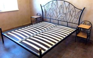 Фотография товара Каркас кровати из ковки с листьями