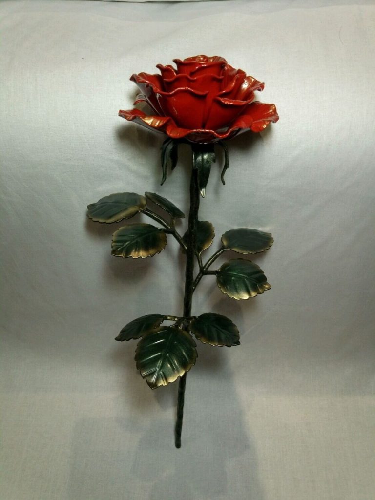 Фотография товара Кованая роза на 8 марта