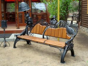 Фотография товара Кованая парковая скамейка с урной и животными