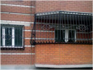 Фотография товара Решетка на балкон с декоративными элементами №11