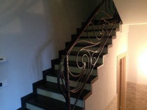 Фотография товара Кованые фигурные перила для лестницы ручной работы №48