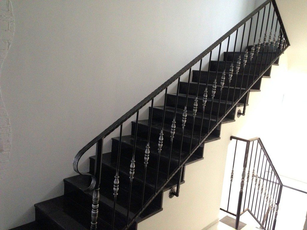 Фотография товара Кованые классические перила для лестницы ручной работы №50