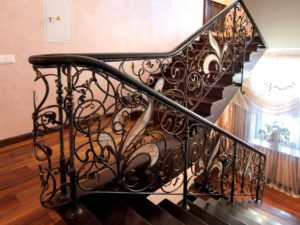 Фотография товара Кованые красивые, элитные перила для лестницы №79