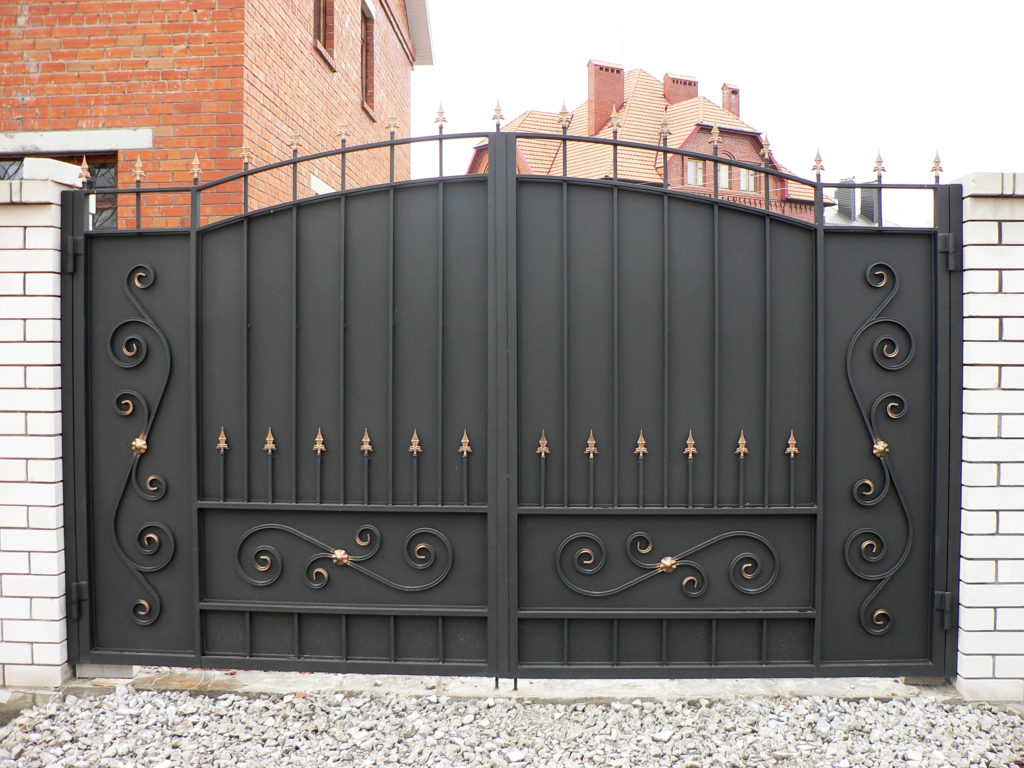 Фотография товара Стильные ворота для частного дома из металла