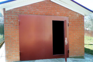 Фотография товара Металлические ворота для гаража красные