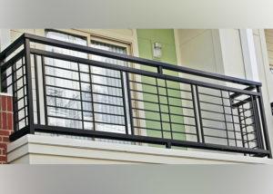 Фотография товара Балкон из металла классический