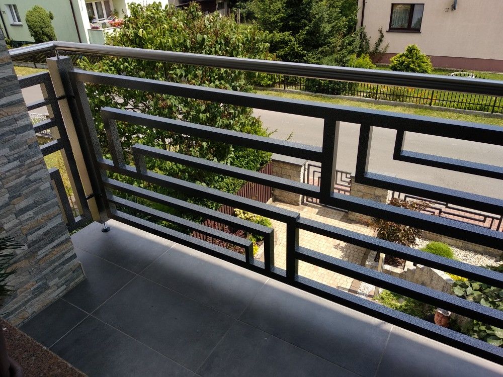 Фотография товара Металлический балкон для частного дома