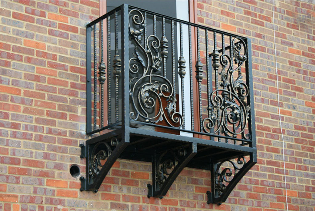 Фотография товара Французский кованый балкон