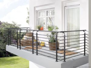 Фотография товара Перила металические для балкона в частном доме