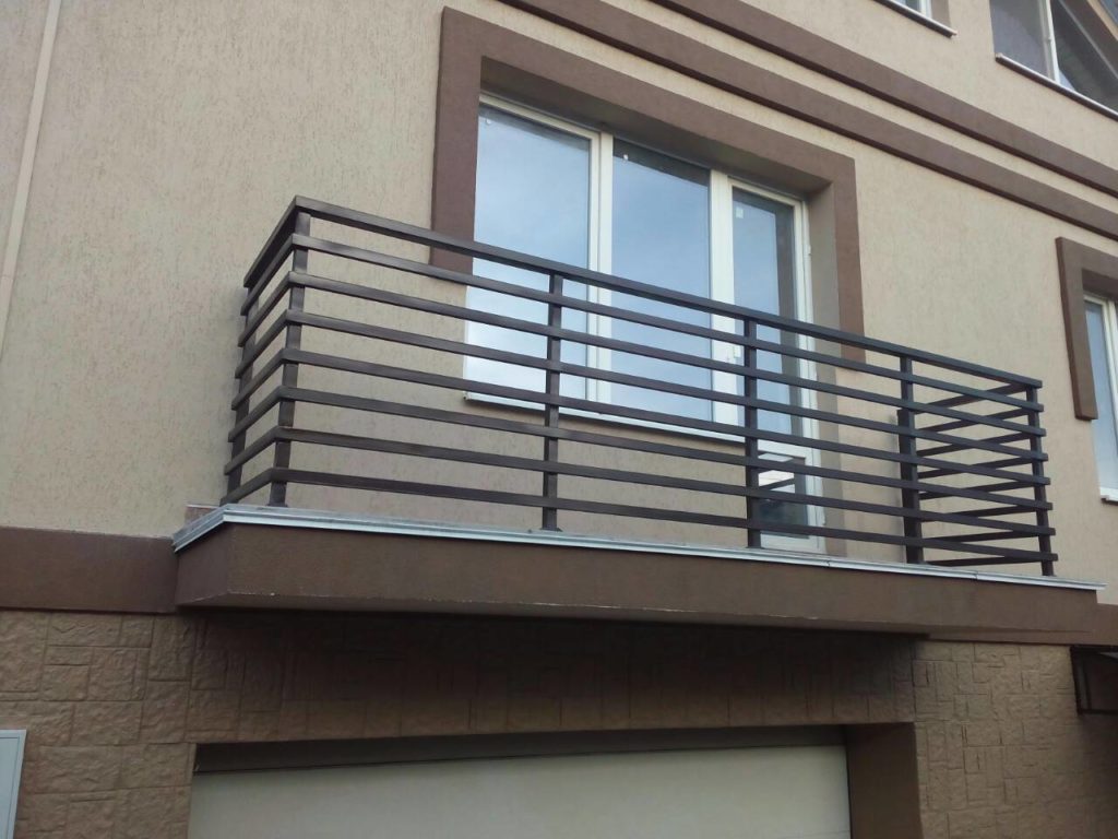Фотография товара Перила классические для балкона из металла