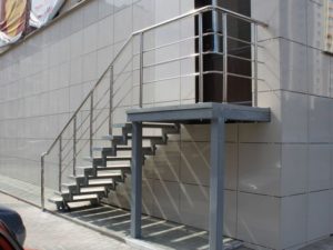 Фотография товара Перила из нержавеющей стали для уличной лестницы