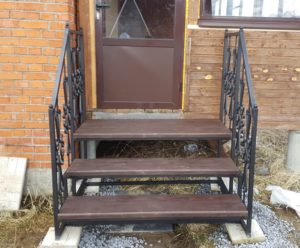 Фотография товара Кованая лестница для входа в дом