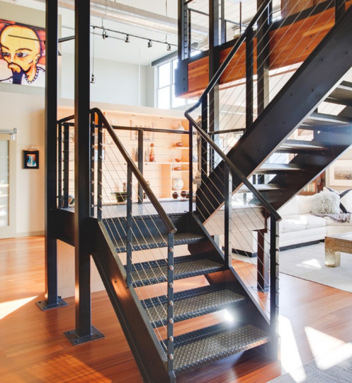 Фотография товара Лестница в стиле ЛОФТ для дома