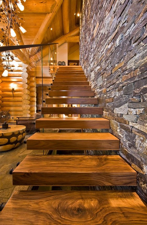 Фотография товара Лестница из металла и дерева